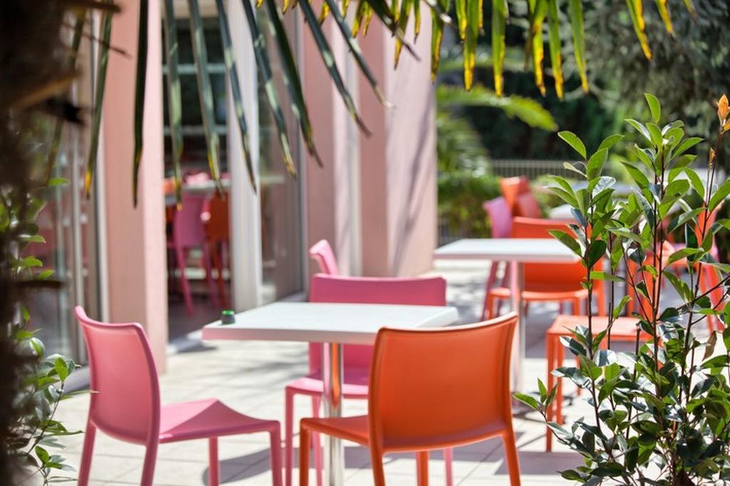 סנון Hotel Formules Club 2 מראה חיצוני תמונה